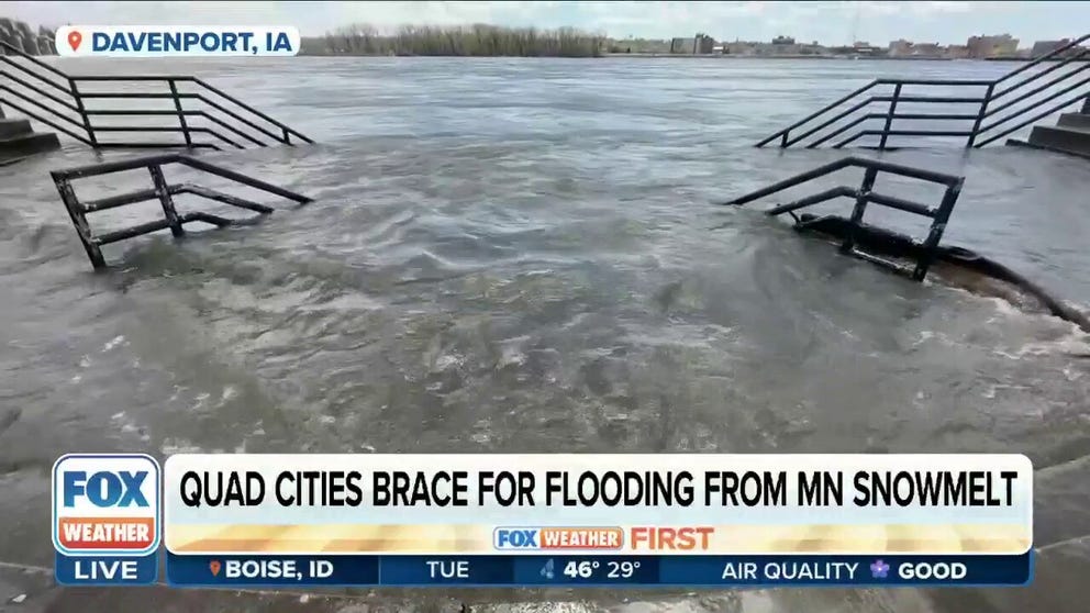 Snowmelt in Minnesota has begun, and in a matter of weeks, towns along the Mississippi River will flood. Many are preparing for the worst. FOX Weather's Robert Ray reports.
