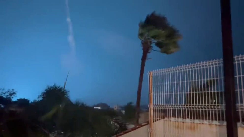 Video recorded in Puerto Vallarta, Mexico, shows the power of Hurricane Lidia as the storm lashes the area with strong winds and torrential rain.