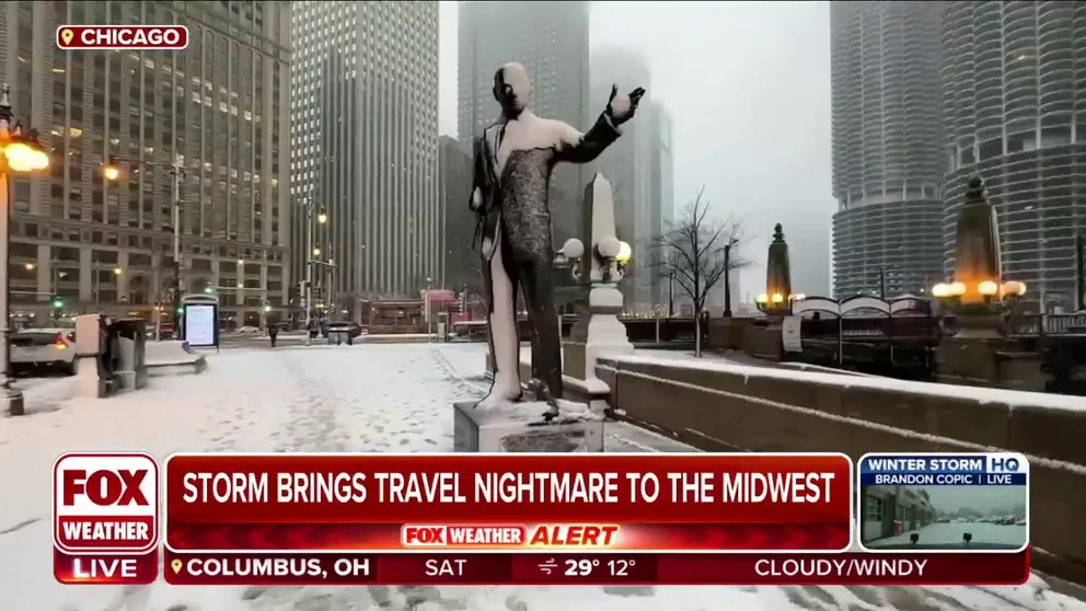 FOX Weather's Robert Ray reports on conditions in Chicago as a powerful winter storm moves across the Midwest.