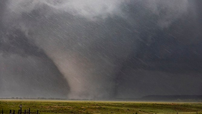 Photo of a tornado in South Dakota