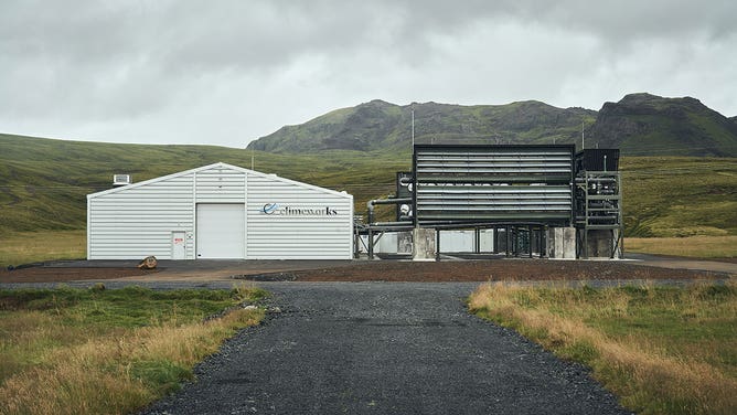 Orca carbon-removal plant in Iceland