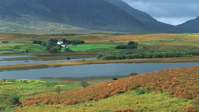 Fall sets on the Irish countryside.