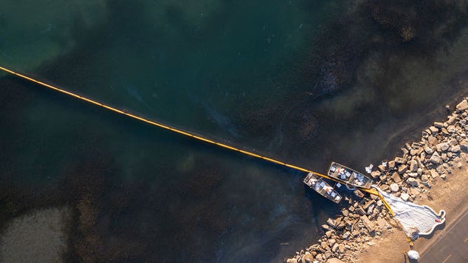 Huntington Beach oil spill 10/3/21