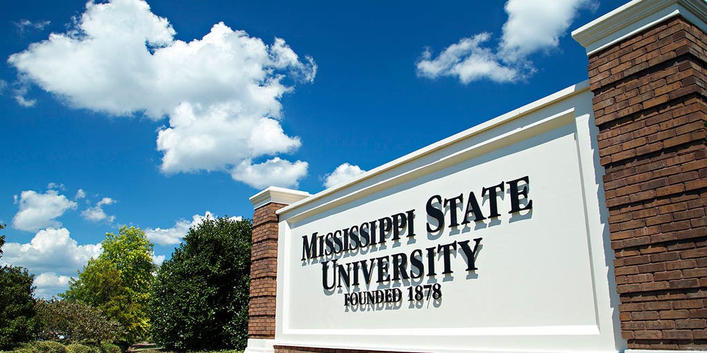 FOX Weather creates scholarship for future meteorologists at