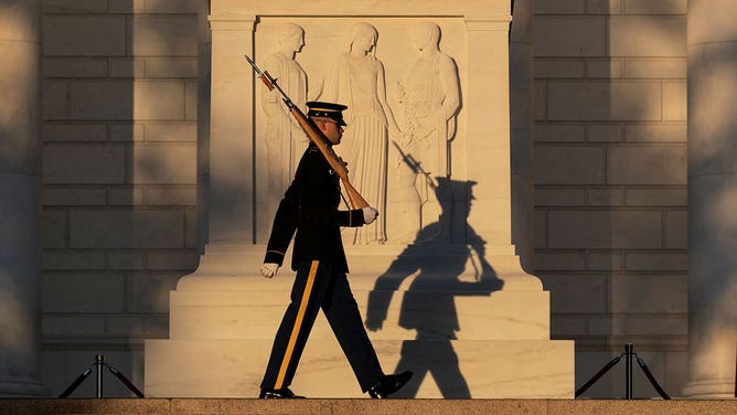 Guard at Tomb of the Unknown Soldier