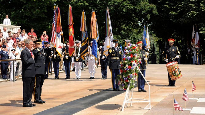 George W. Bush at tomb of the unknown soldier