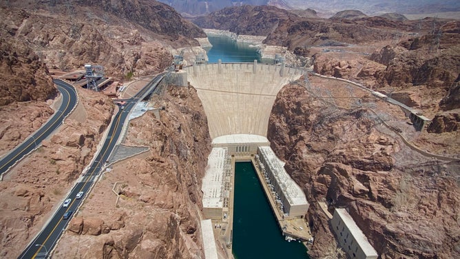 Record-breaking heat, droughts shrink Hoover Dam's ability to generate ...