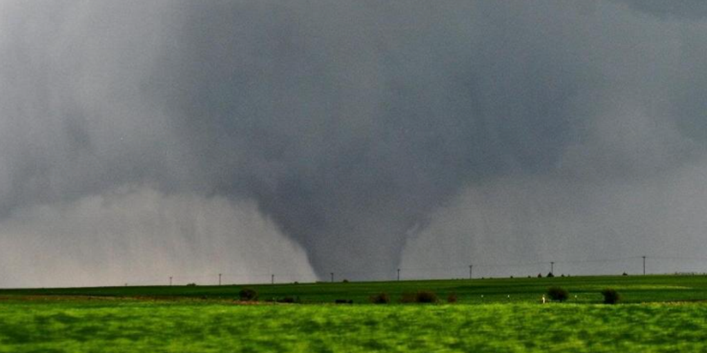 Wedge Tornado wedge-tornado