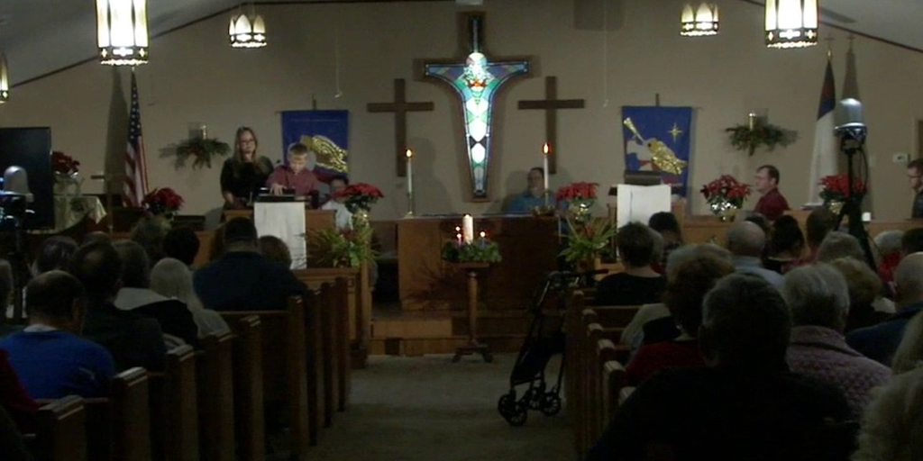 Mayfield tornado victims gather for Christmas mass