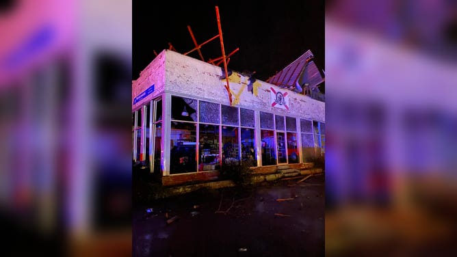 Damage in downtown Winfield, Alabama by a possible tornado. Image credit: Andrew Stovall
