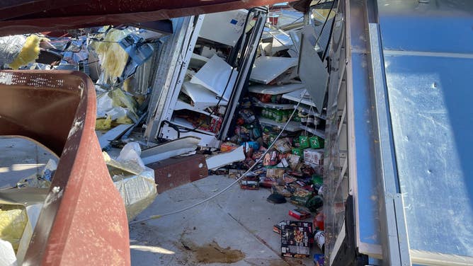 Tornado damage in Leachville, AR 12/21