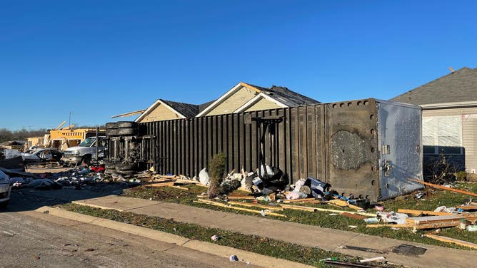 Tornado damage in Bowling Green, Kentucky 12/21