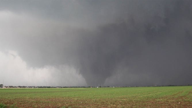 Moore, Oklahoma, EF-5 tornado 2013