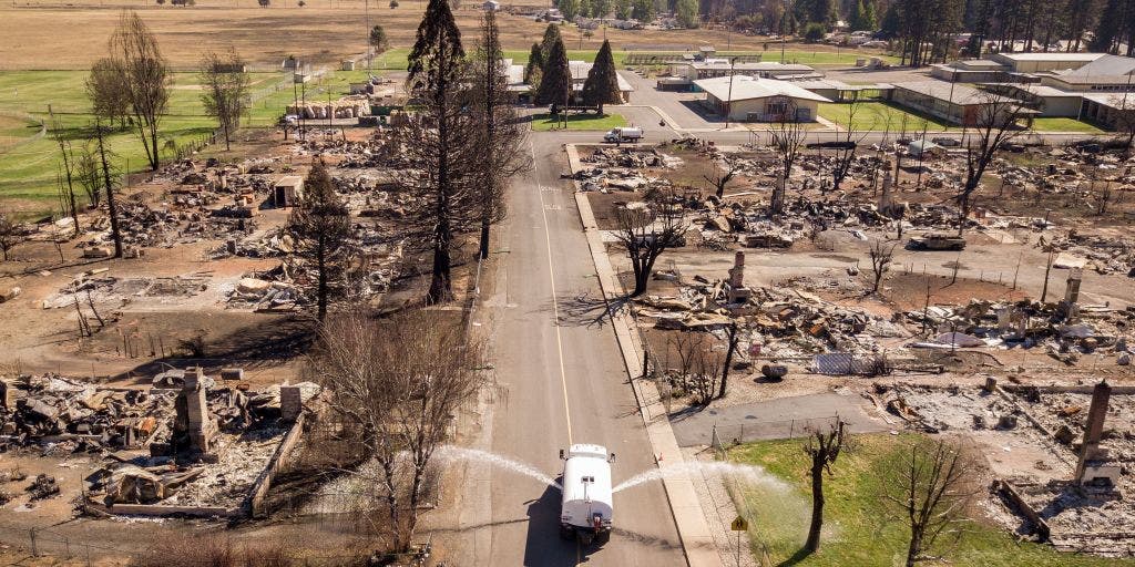 California Dixie Fire sparked by PG&E power lines, investigators reveal ...