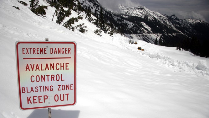 Avalanche work in Washington.