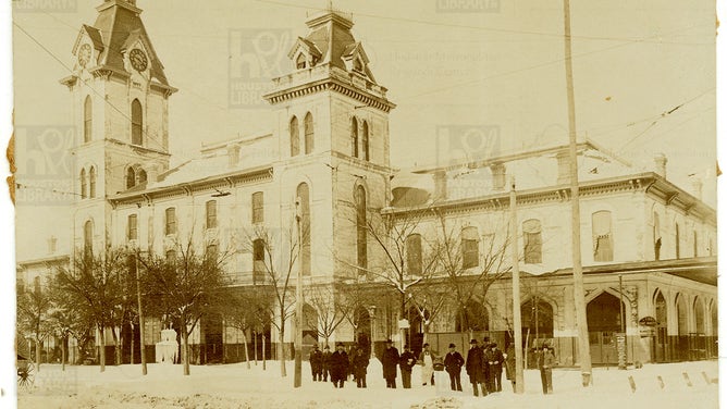 1895 Snow in Houston