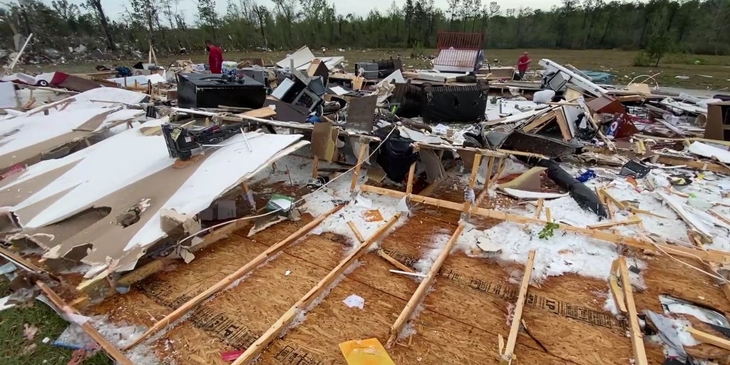 2 dead, 2 injured after apparent tornado in Chipley, Florida Fox Weather