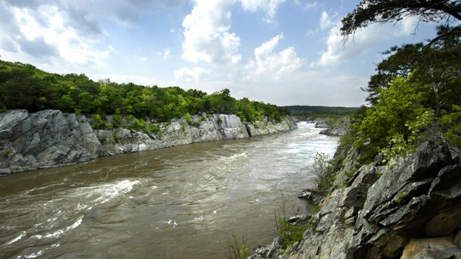 The flowing Potomac River.