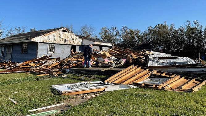 Arabi, Louisiana tornado damage 3-23-22
