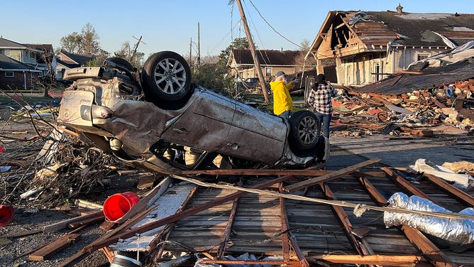 Arabi, Louisiana tornado damage 3-23-22