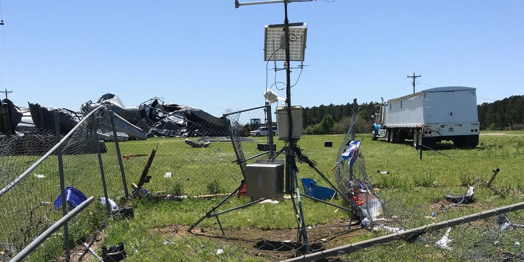 weather station records 129 mph gust during EF2 tornado strike