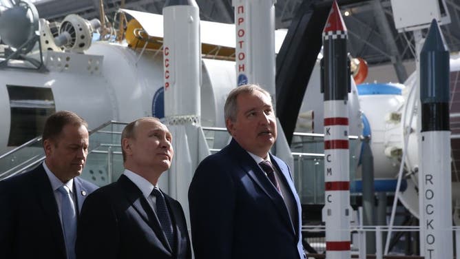 Head of Russia’s space agency threatens to end space station ...
