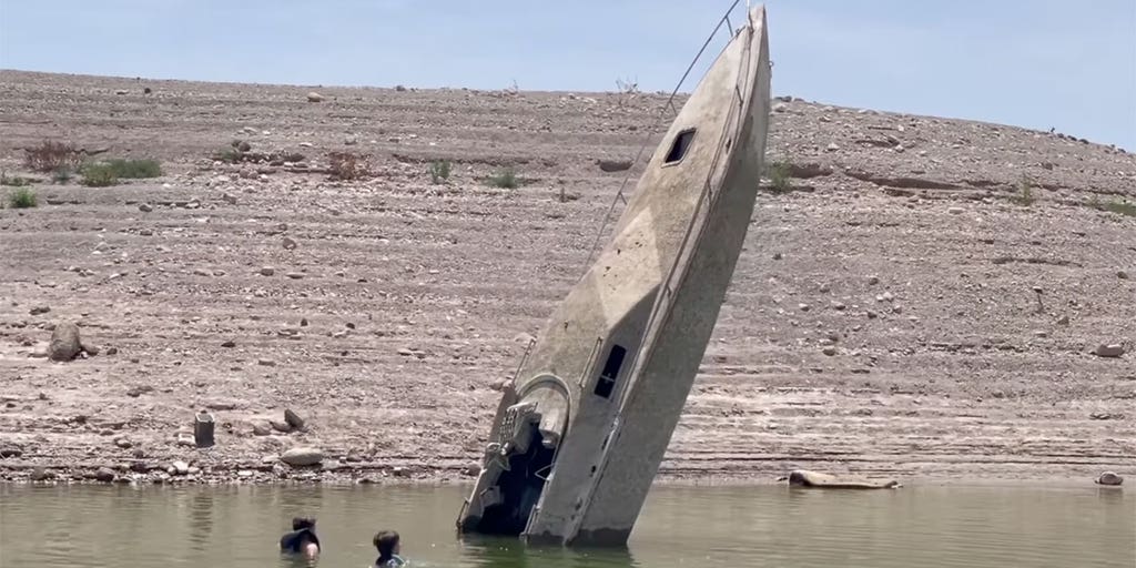 Lake Mead: Drought-stricken reservoir near Vegas hits new lowest