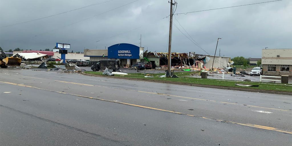 Videos show devastation of first tornado ever to impact Gaylord ...