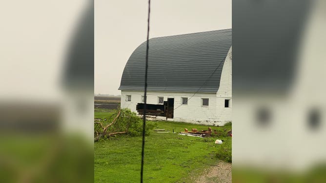 Damages from possible tornado in Milan, Minnesota on May 30, 2022. (Image: Janelle Streed / Weather Traker / TMX)