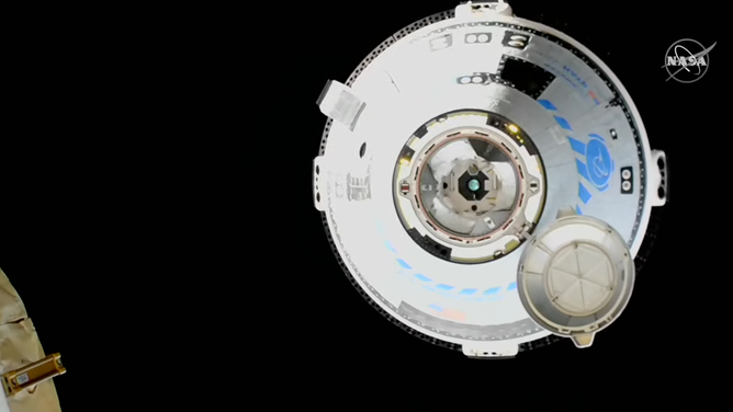 Boeing Starliner spacecraft at 10 meters away from the International Space Station during docking. (Image: NASA)