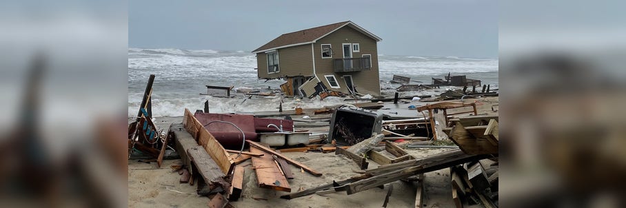 Rising sea levels to flood nearly 650,000 oceanfront properties across US by 2050, study finds