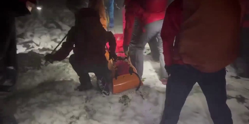 Hypothermic Hiker Dies Hours After Treacherous Mountain Rescue In New   NH Hiker Rescue 