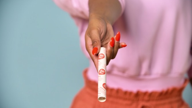 Aunt Flow's organic cotton tampon. (Image: Aunt Flow)