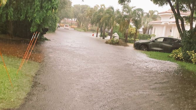 Flooded streets in Pompano Beach, Florida on Saturday, June 4, 2022. (Image: JeffYastine/Twitter)
