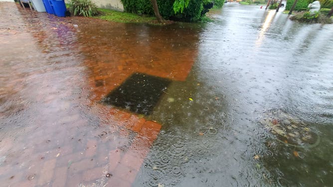 Flooded streets in Pompano Beach, Florida on Saturday, June 4, 2022. (Image: JeffYastine/Twitter)