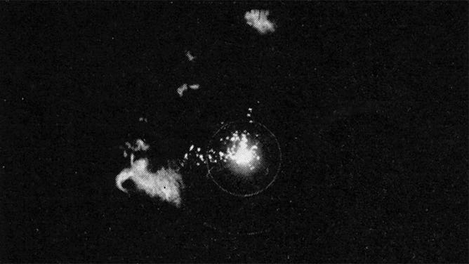 Hook echo on radar 1953 (from AMS)