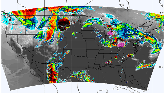 Simulated cloudcover for 11 p.m. Easter 6/13/22