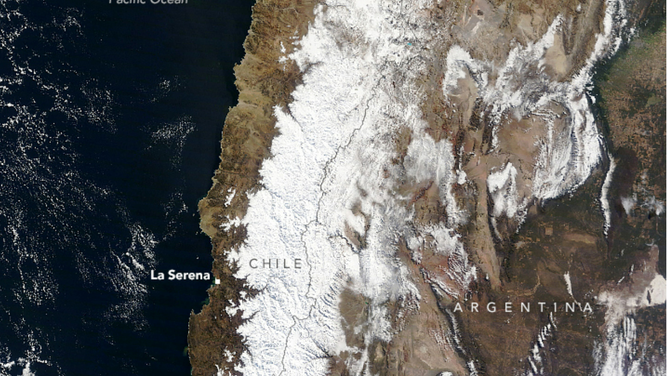 imagem de satélite da América do Sul