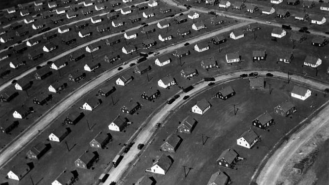Aerial photo taken in 1947 of the new Levittown, New York homes built by the Levitt family.
