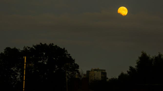 A Full Moon, also know as Buck Moon, is seen in north London on July 16, 2019 marking the 50th anniversary of NASA's Apollo 11 mission launch. (Photo by Dinendra Haria/SOPA Images/LightRocket via Getty Images)