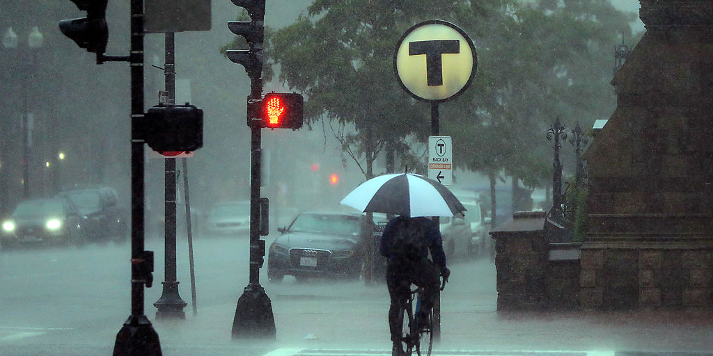Heavy Rain and Wind Sweep Across the Northwest and Northern California
