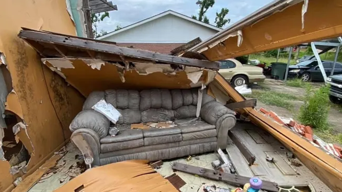 Hurricane Laura aftermath