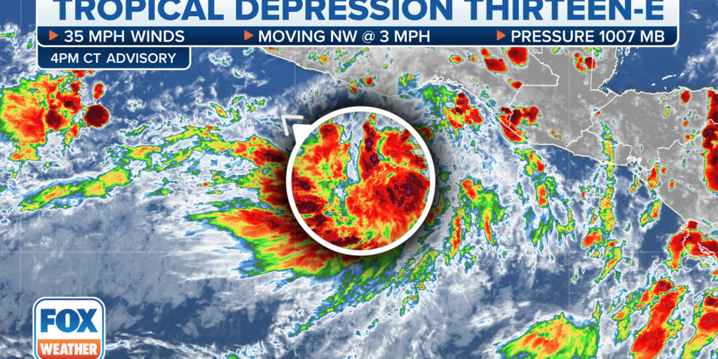 Ciclón tropical podría amenazar a México continental