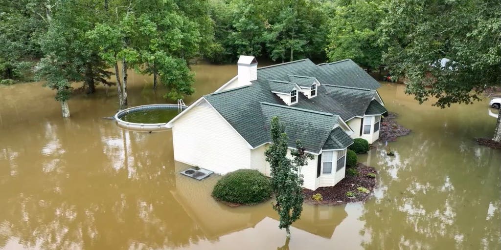 'Life-threatening' Flash Flooding Submerges Roads, Cars In Northwest ...