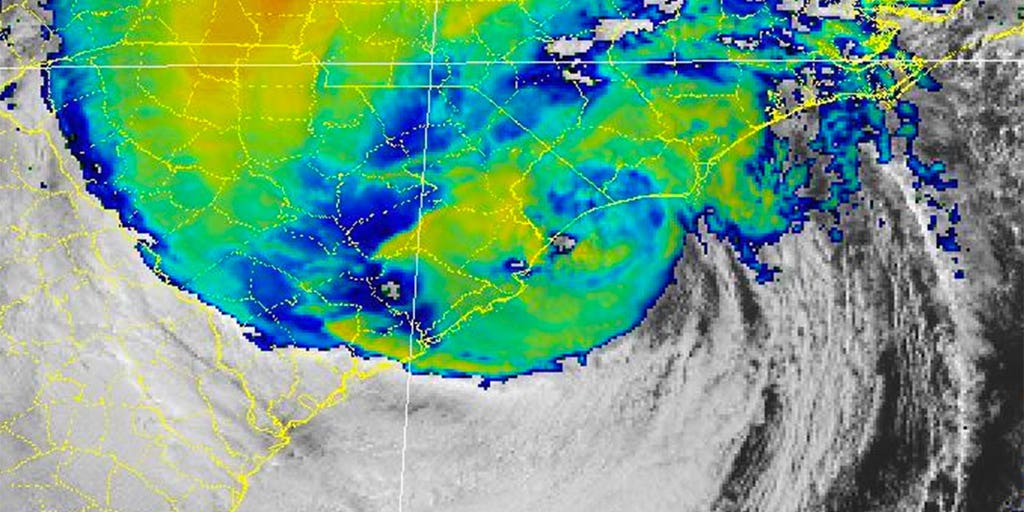 Ian tracker: Projected path, watches and warnings, storm surge, winds 