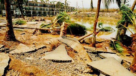 Major Hurricane Lowell could follow eerily similar track to the worst hurricane in Hawaii's history