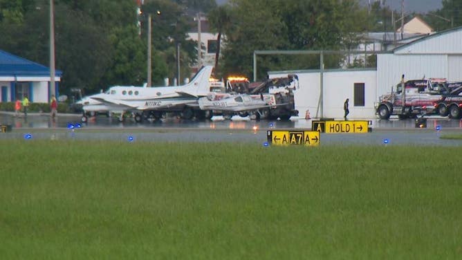 1 Dead After Severe Weather Causes Planes To Flip At Orlando Executive Airport Authorities Say