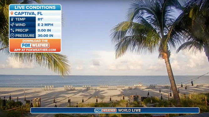 Livestream camera shows the beaches and palm trees in Captiva, Florida