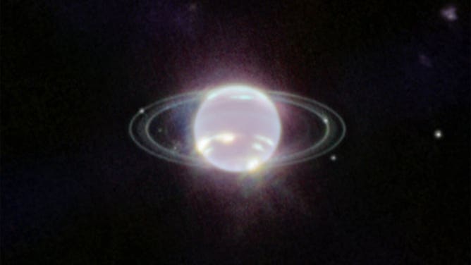 Webb’s Near-Infrared Camera (NIRCam) image of Neptune, taken on 12 July 2022, brings the planet’s rings into full focus for the first time in more than three decades.
