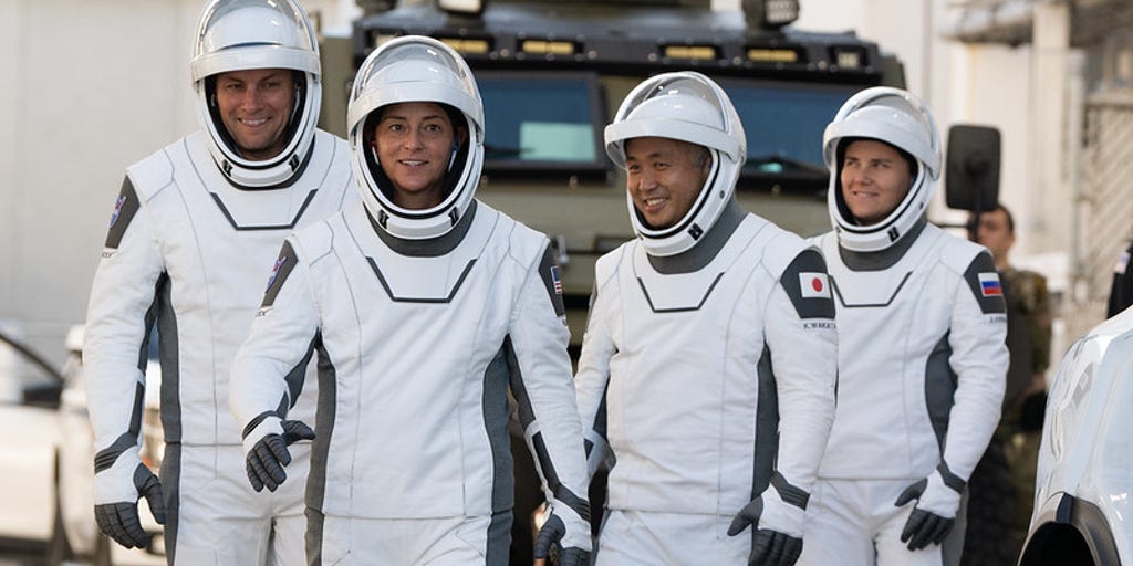 NASA e SpaceX planejam em 5 de outubro lançar astronautas da Crew 5 após atrasar Ian